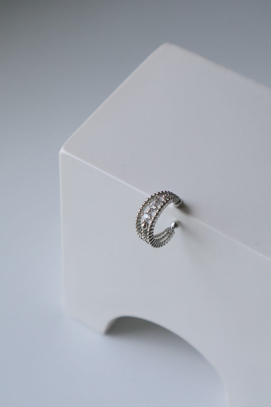 Shining Stars Earcuff