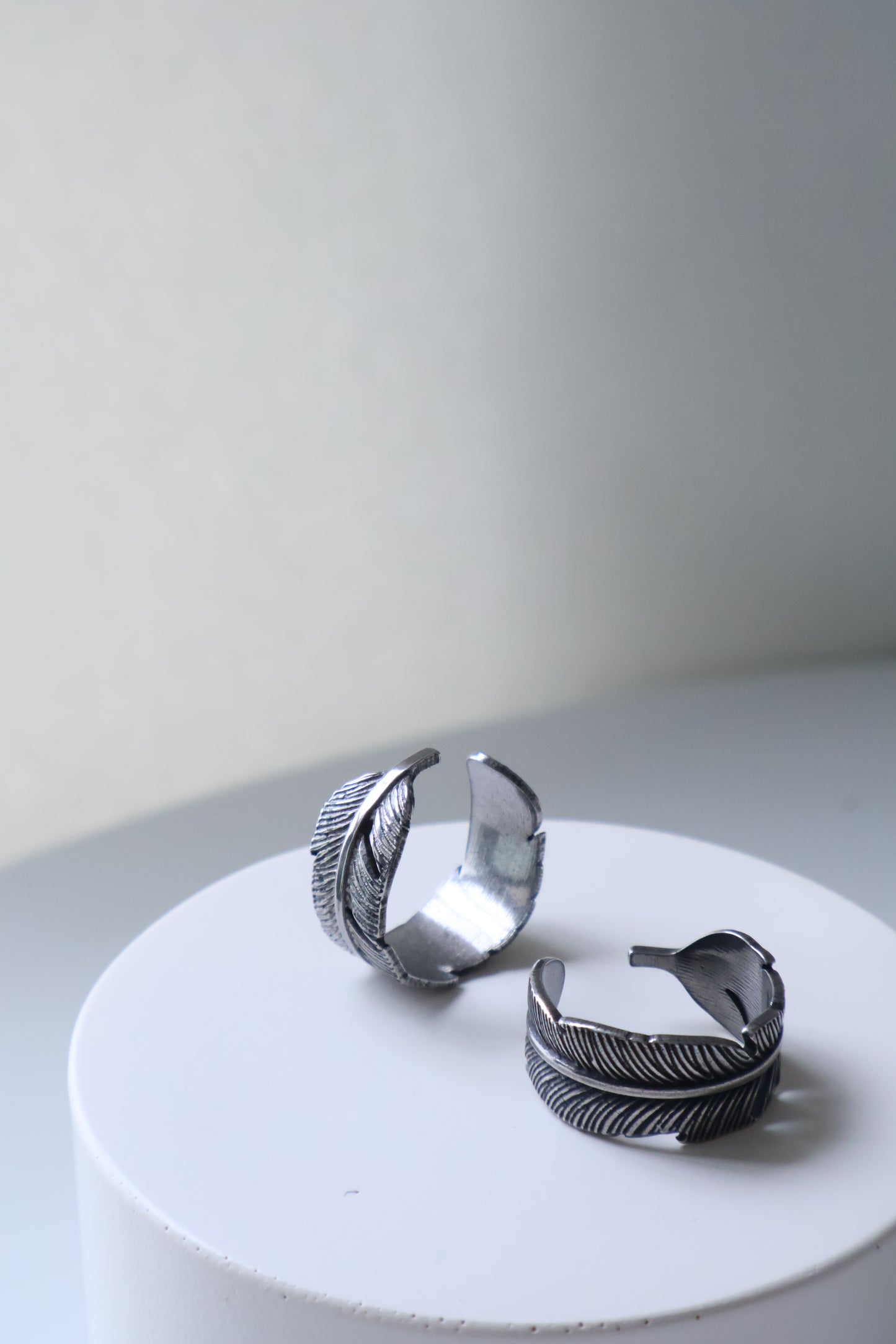 Vintage Plume Adjustable Ring