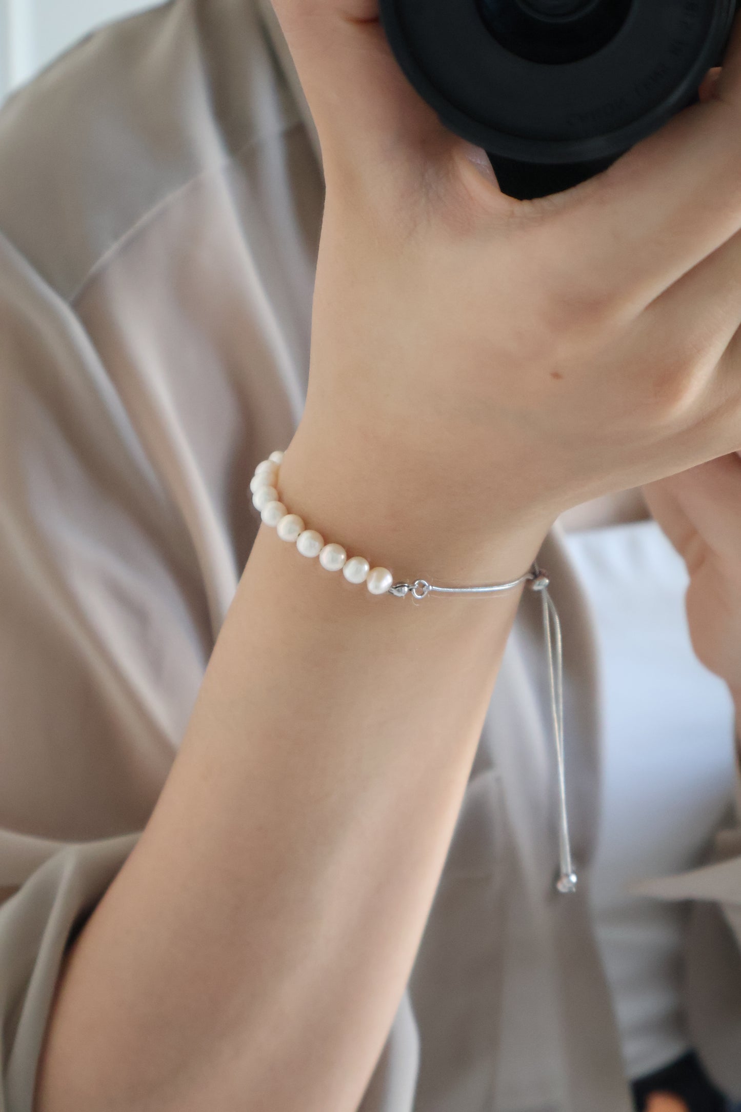 [HANDMADE] Vera Freshwater Pearl Adjustable Bracelets